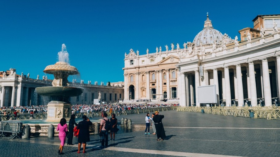Công trình soạn dự thảo Tông Hiến mới về Giáo triều Roma