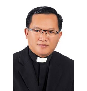 GIÁO XỨ ĐỒNG TIẾN ĐÓN CHÀO CHA TÂN QUẢN XỨ PHÊRÔ NGUYỄN VĂN QUANG.