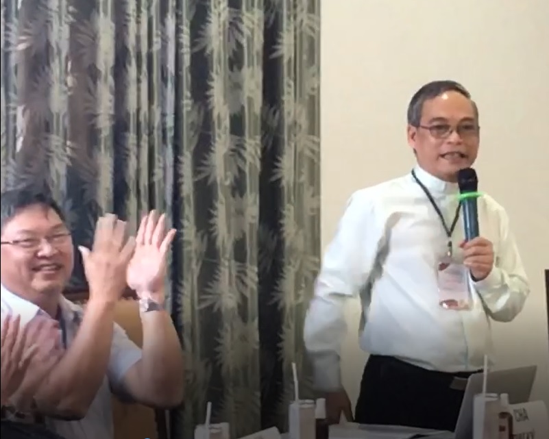 Cần chú ý đến việc giáo dục lương tâm cho người trẻ