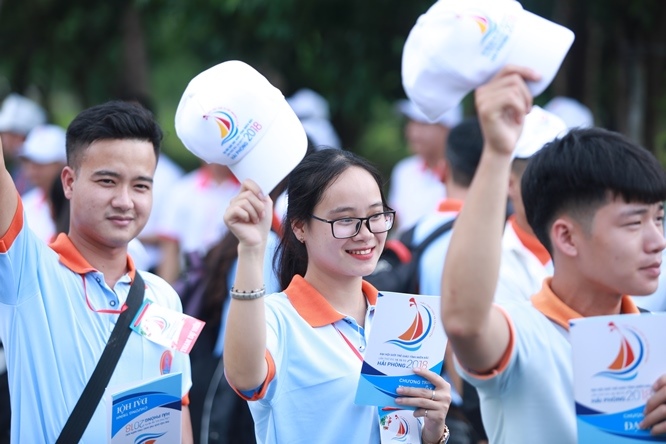 “Tương lai Giáo hội tùy thuộc phần lớn vào chính thế hệ trẻ !”