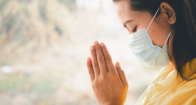 Ba cách cầu nguyện sốt sắng với Kinh lạy Cha